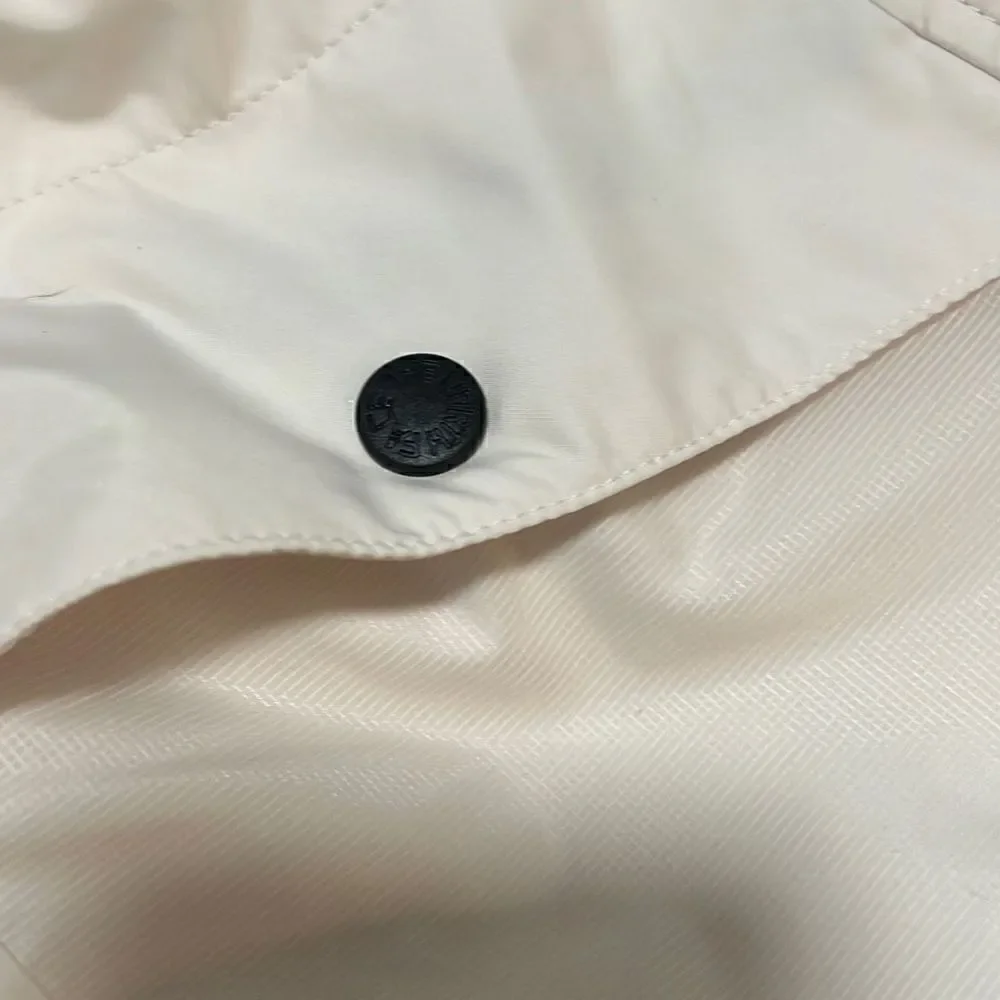 NWT The North Face Outline Horizon Shorts, White, Pride, Women’s XS Windwall 5”